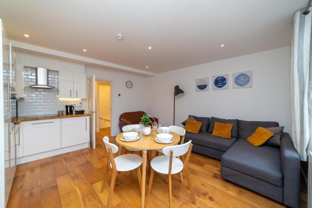 Beautiful 1Bd Apartment On The King'S Road Chelsea Лондон Екстериор снимка